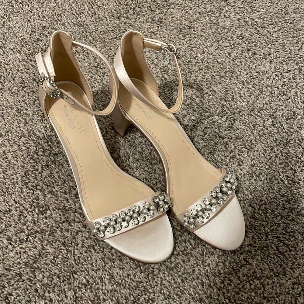 Neil Lane Ivory Satin block heels